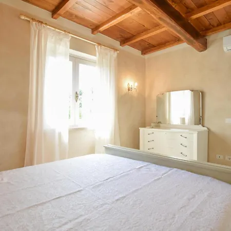 Gorgeous In With Kitchen * Pietrasanta
